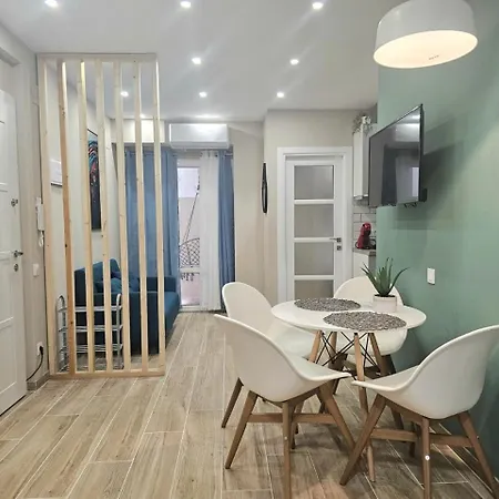 Casa Hermosa, Plaza Pio Xii Daire